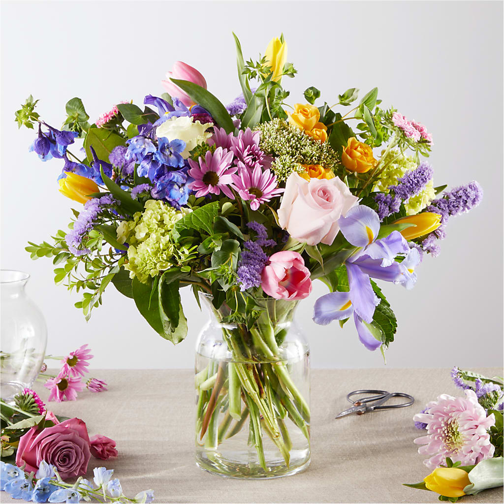 Pastel Tradition - A Florist Original – Elise Flowers, Tamarac FL