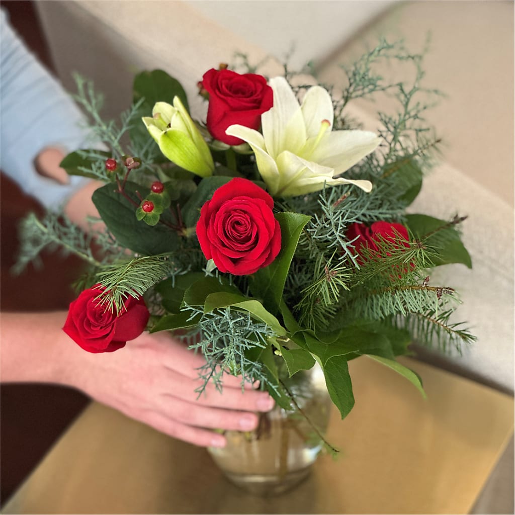 Glittering Lights Bouquet – Elise Flowers, Tamarac FL