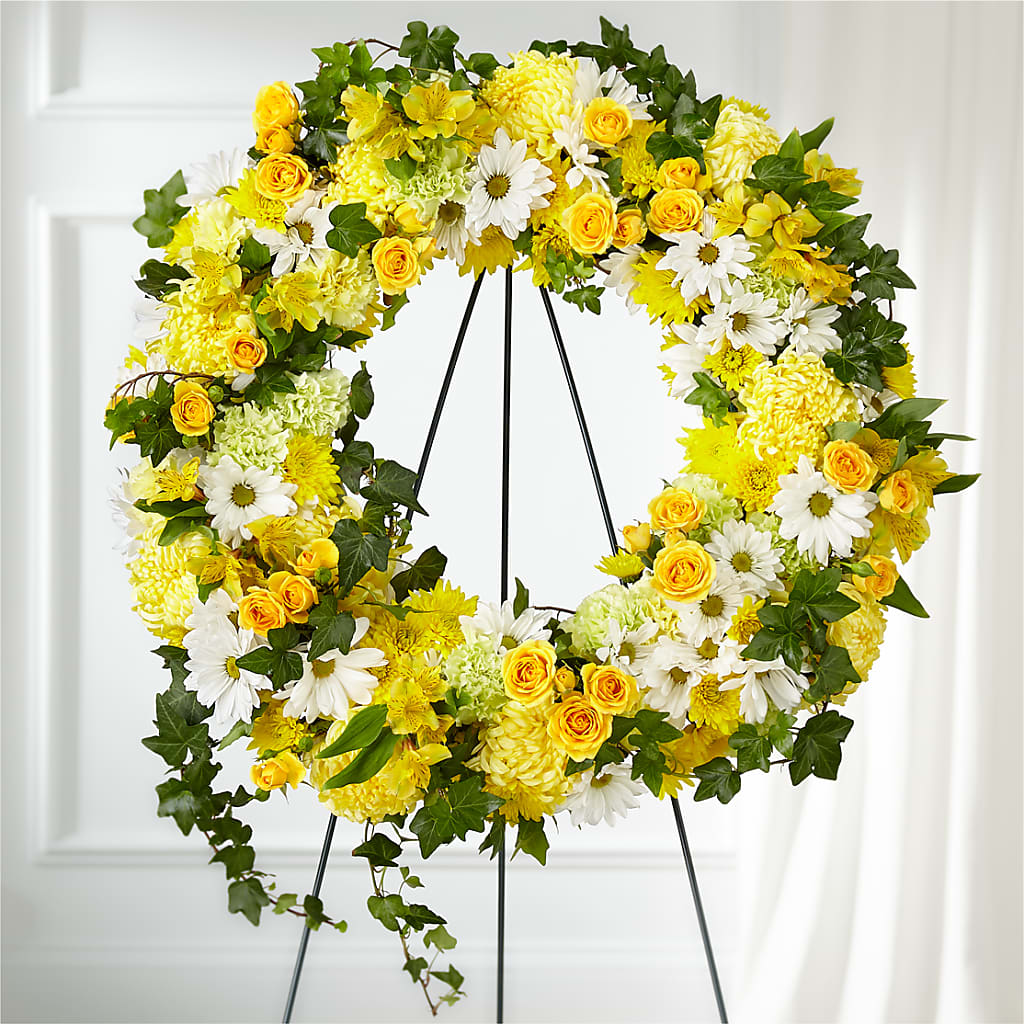 Golden Remembrance Wreath – Elise Flowers, Tamarac FL