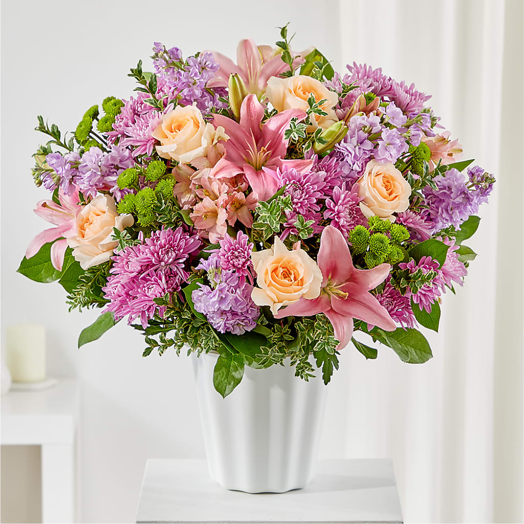 Supportive Embrace Tabletop Basket – Elise Flowers, Tamarac FL