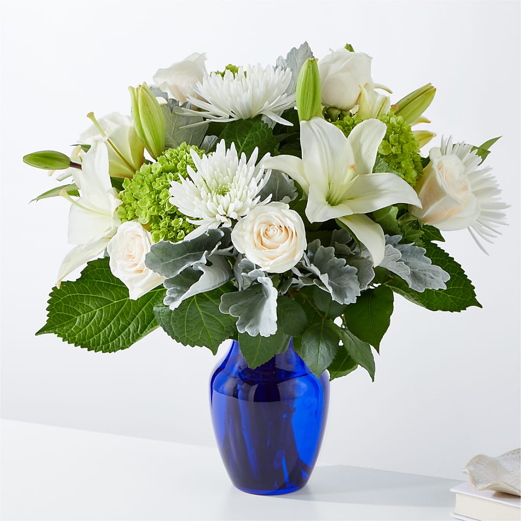 Snowy Dreams Bouquet – Elise Flowers, Tamarac FL