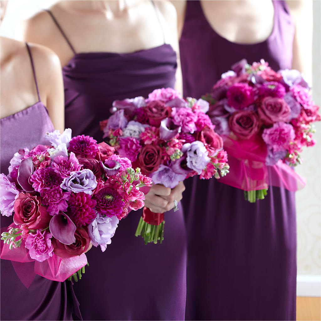 Bridesmaid's Garden Bouquet – Elise Flowers, Tamarac FL