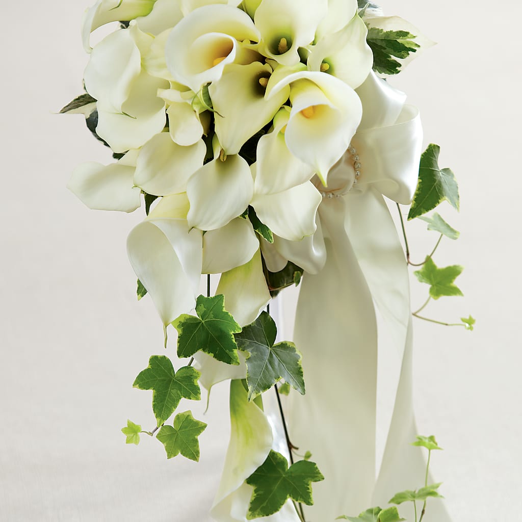 White Chapel Bouquet – Elise Flowers, Tamarac FL