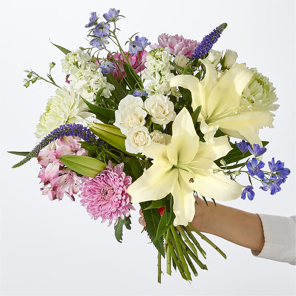 Winter Celebration Bouquet –  Elise Flowers, Tamarac FL