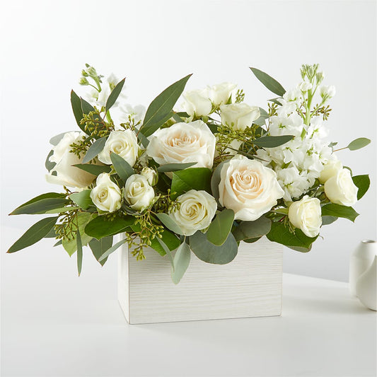 Fresh Linen Box Bouquet –  Elise Flowers, Tamarac FL
