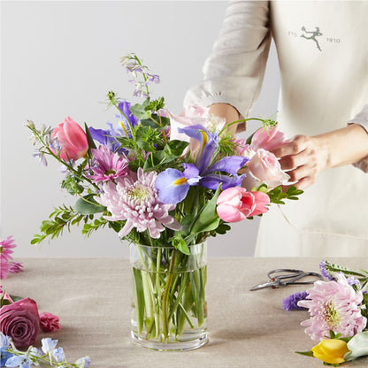Pastel Tradition - A Florist Original –  Elise Flowers, Tamarac FL