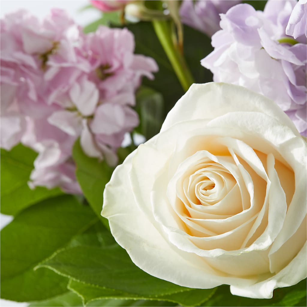 Springtime Spritz Bouquet –  Elise Flowers, Tamarac FL