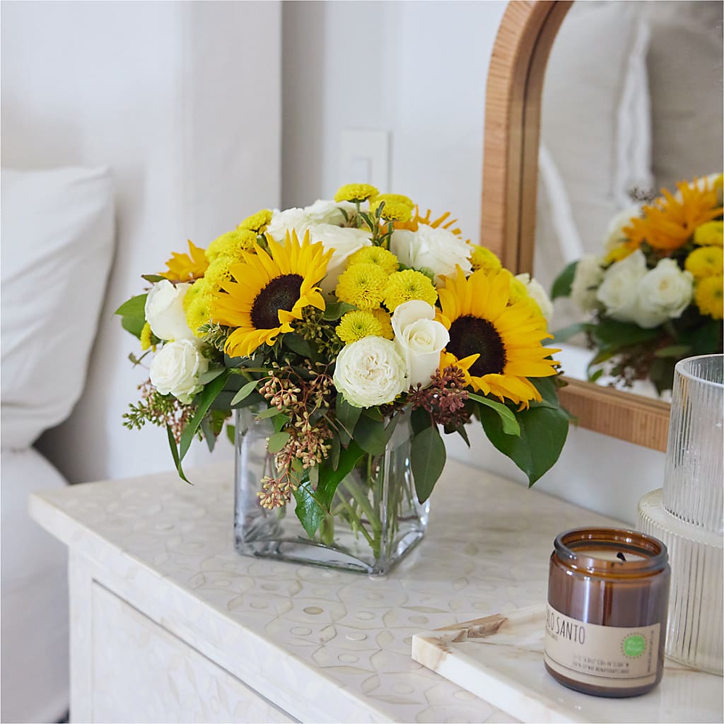 Luminous Morning Bouquet –  Elise Flowers, Tamarac FL