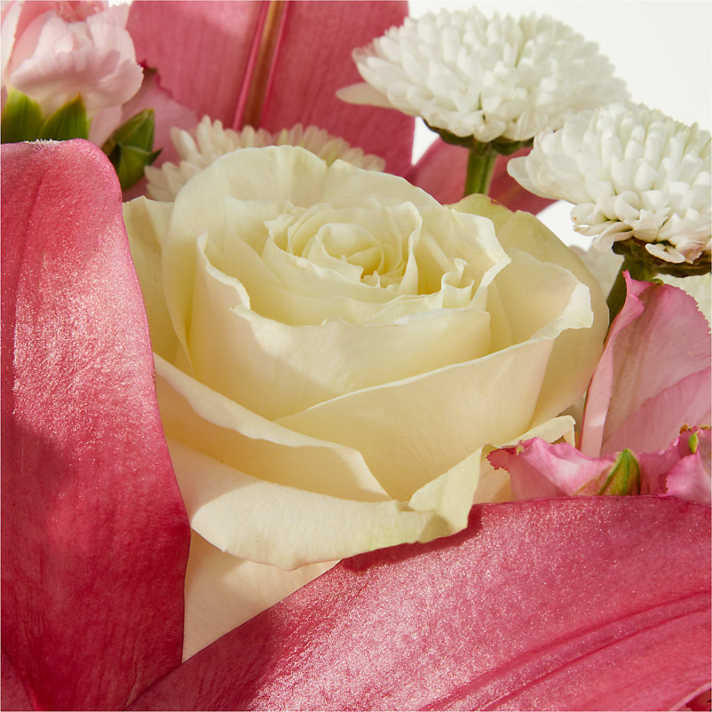 Piece of Cake Bouquet –  Elise Flowers, Tamarac FL