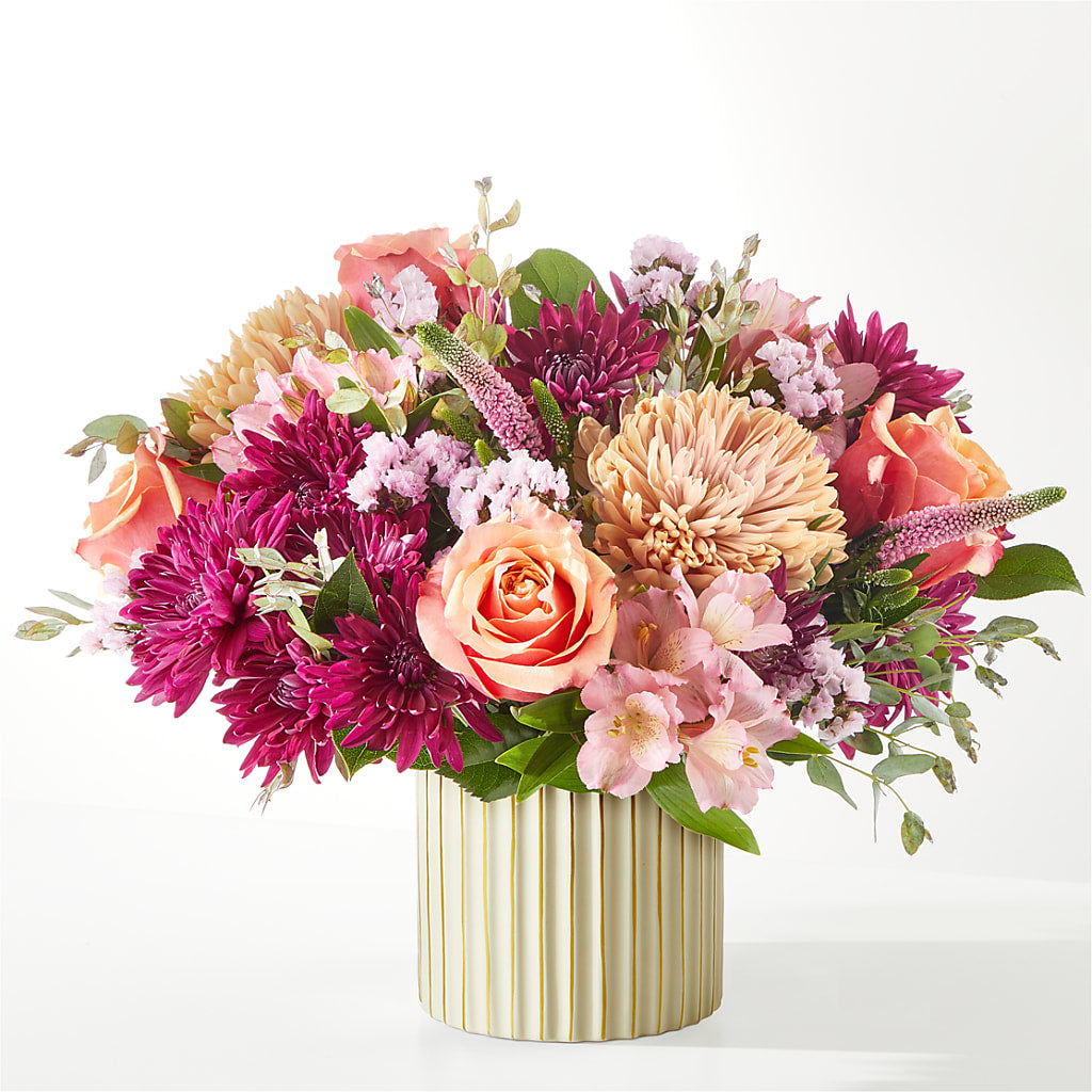 Berry Cobbler Bouquet with Ivory Vase –  Elise Flowers, Tamarac FL