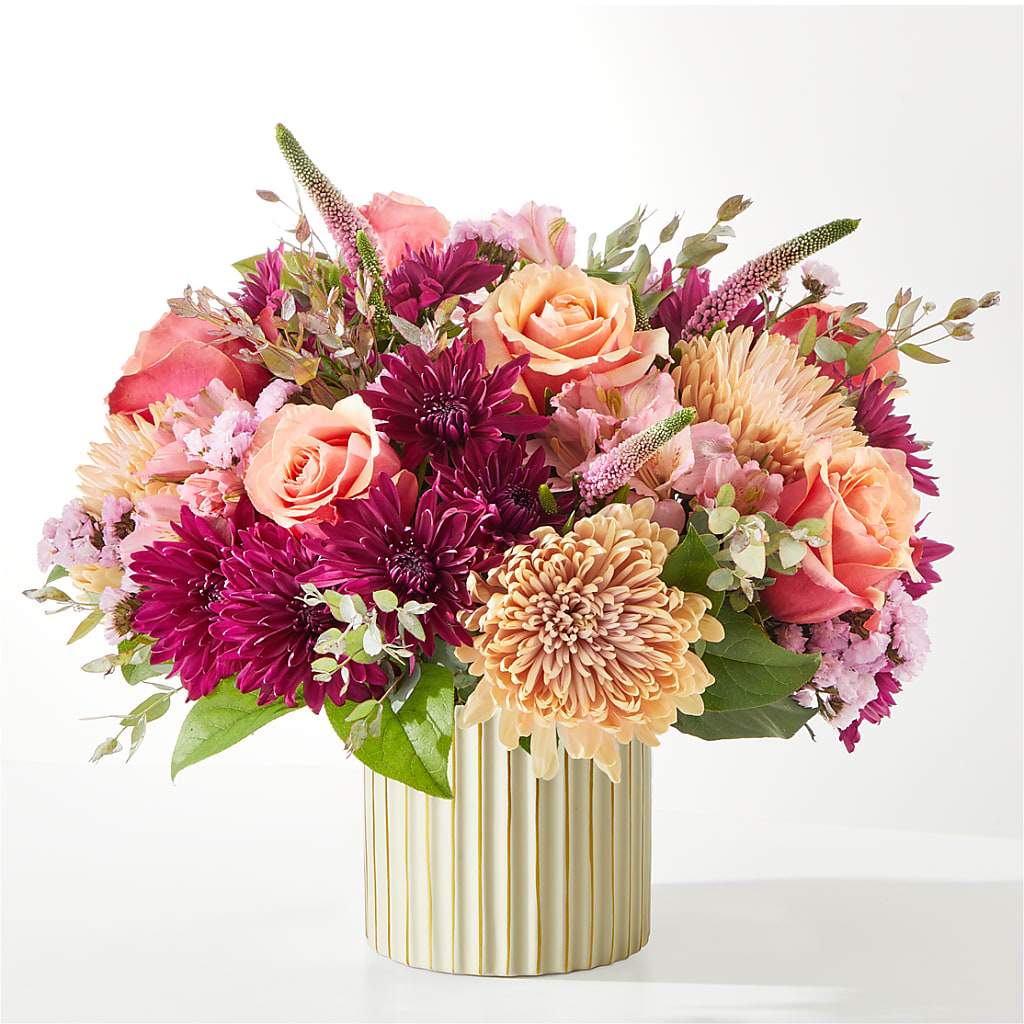 Berry Cobbler Bouquet with Ivory Vase –  Elise Flowers, Tamarac FL
