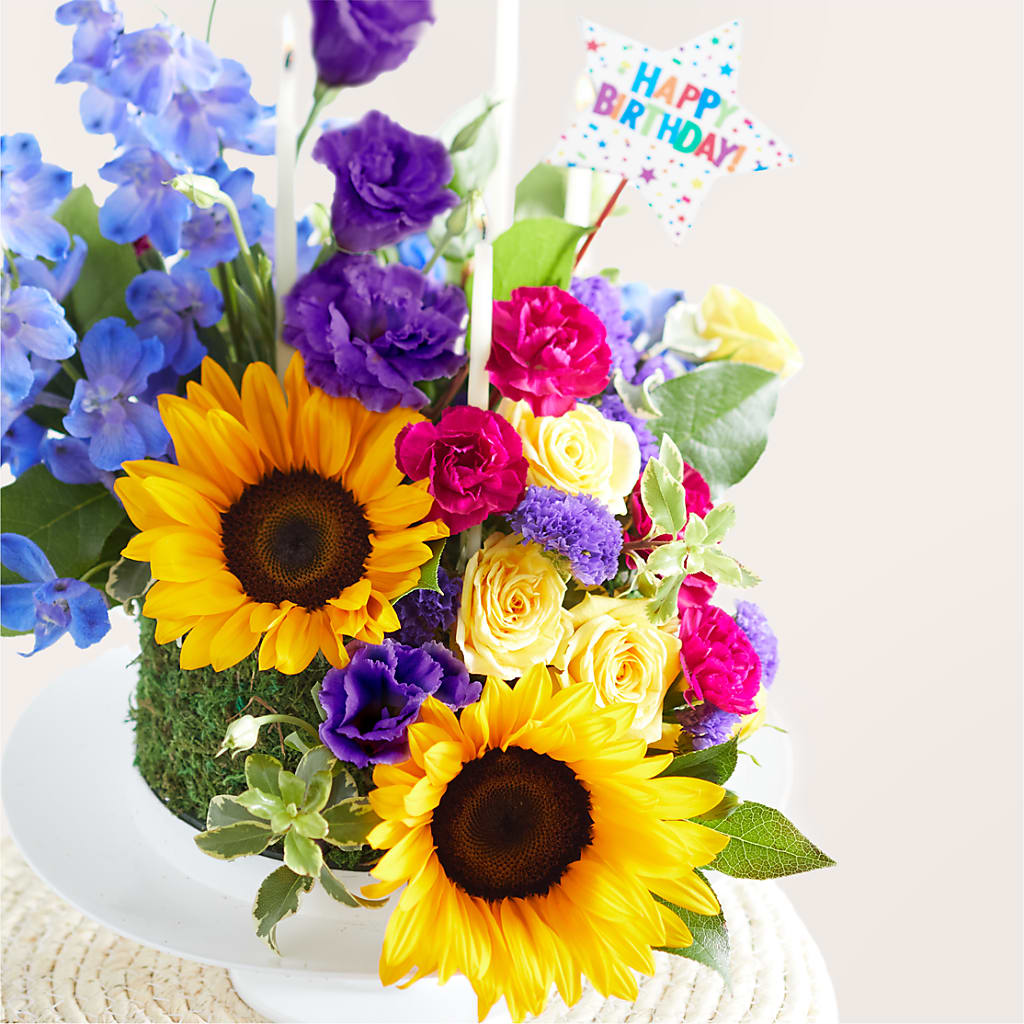 Star of the Day Floral Cake –  Elise Flowers, Tamarac FL